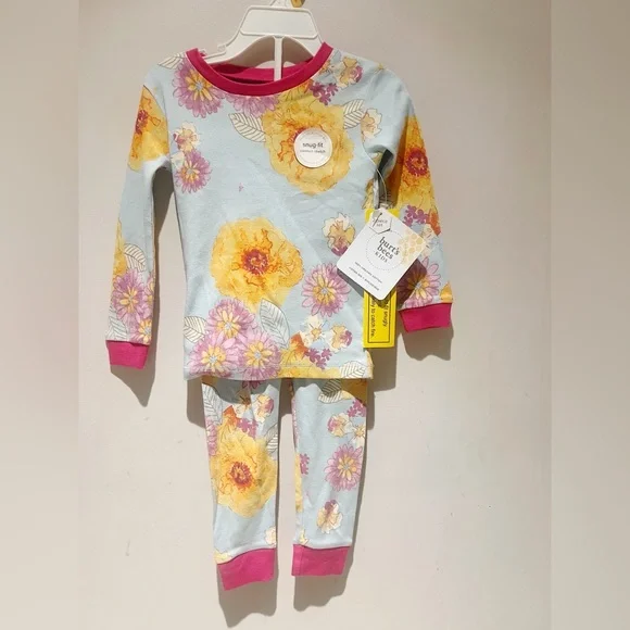 (NWT) Burt’s bees floral pajamas - Picture 3 of 6